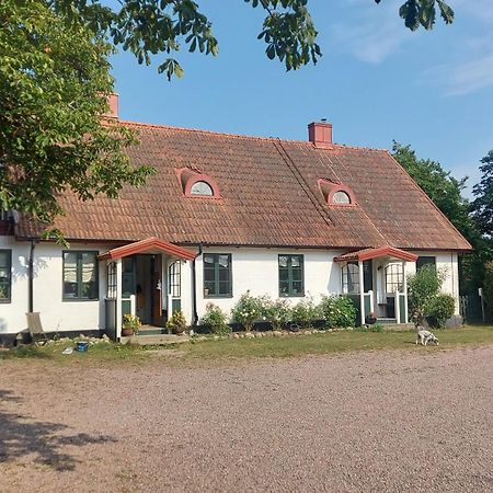 Lantligt Och Lugnt Boende Naera Natur Och Stad スヴェーダーラー自治体 エクステリア 写真