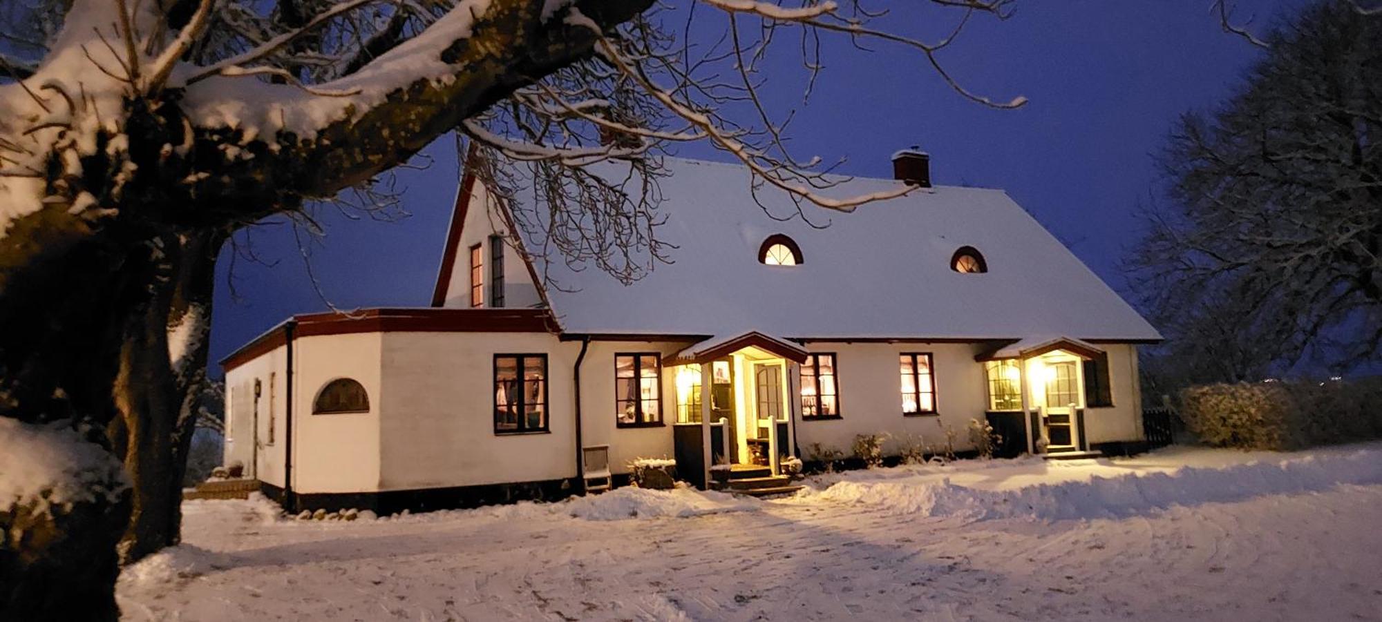 Lantligt Och Lugnt Boende Naera Natur Och Stad スヴェーダーラー自治体 エクステリア 写真