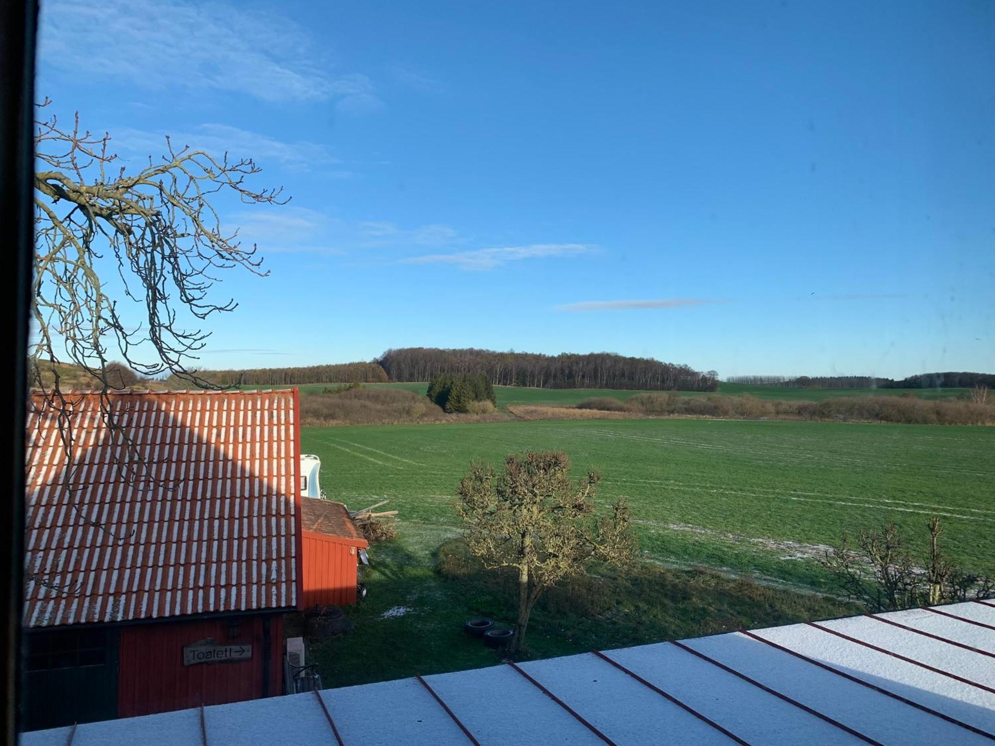 Lantligt Och Lugnt Boende Naera Natur Och Stad スヴェーダーラー自治体 エクステリア 写真